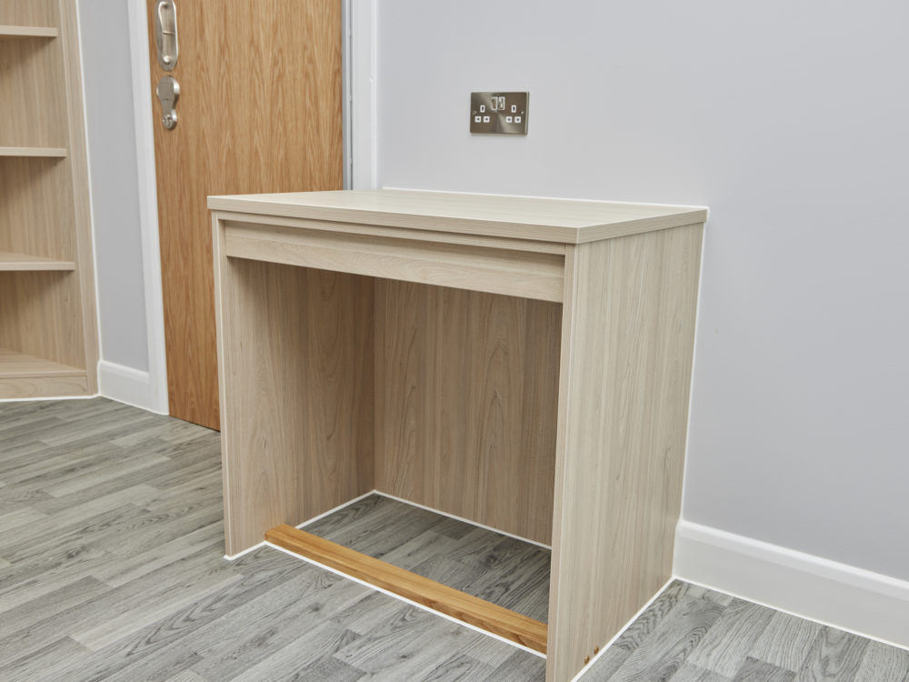 Mental health hospital - fitted desk